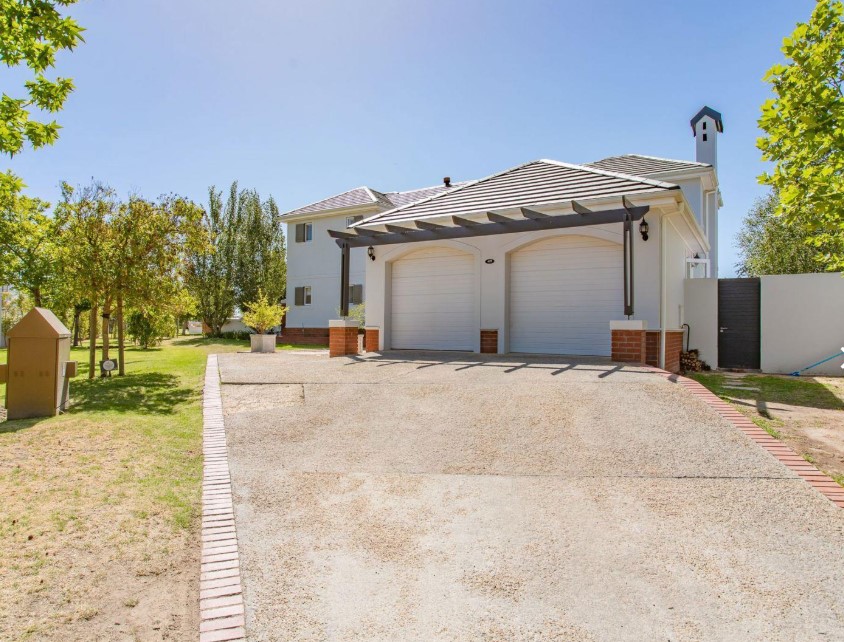 4 Bedroom Property for Sale in Val De Vie Estate Western Cape
